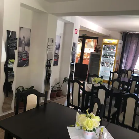 בית הארחה Ella Mansion מויצ'ו דה סוס